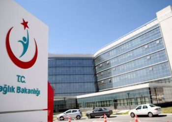 Sağlık Bakanlığı'ndan borç itirafı: 'Olan vatandaşa oluyor'