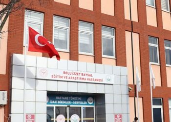Sağlıkta şiddet bitmiyor: Sıra beklemek istemediği için doktorun burnunu kırdı
