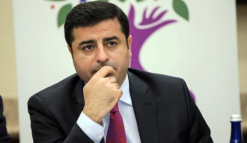 Selahattin Demirtaş: Muhalefet, AKP trollerine göre tutum almaktan vazgeçmeli