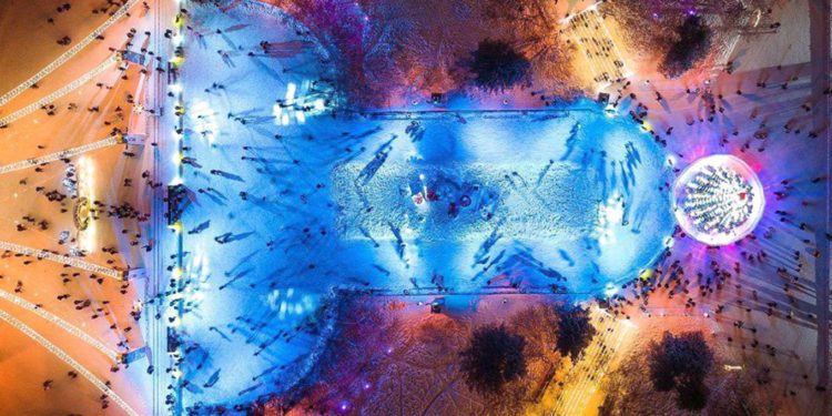 Sibirya'nın ünlü "penis şekilli" buz pisti 3. defa açıldı