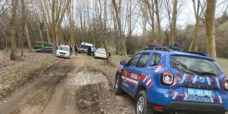 Silivri'de yanmış kadın cesedi bulundu