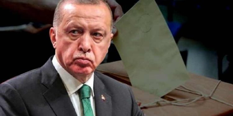 Son anket sonucundan: Millet İttifakı, Cumhur'a fark atıyor