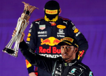 Suudi Arabistan GP'de Hamilton kazandı; puanlar eşitlendi, şampiyonluk son yarışa kaldı
