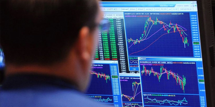 Sözcü yazarı: Piyasa, sadece insandan ve toplumsal ilişkilerden değil, ticari malın kendisinden dâhi kopartıldı