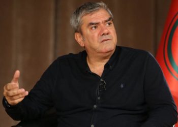 Sözcü yazarı Özdil: Doları patlatan Türkiye, ihracat hamlesi palavrasıyla “köle pazarı” haline getiriliyor