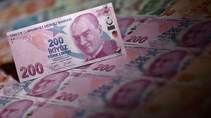 Türkiye "yüksek enflasyon" yılına giriyor