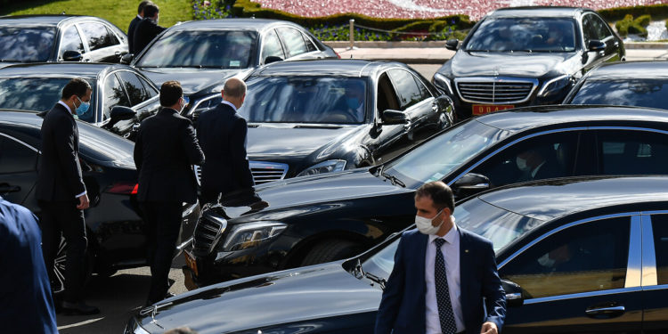 TBMM’de makam aracı saltanatı: 294 araç var 103’ü kiralık