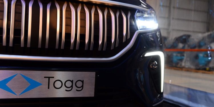 TOGG CEO'su Karakaş ipucunu verdi: Fiyatı ne kadar olacak?