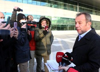 Tanju Özcan emlak vergisine yapılan zammın iptali için dava açtı