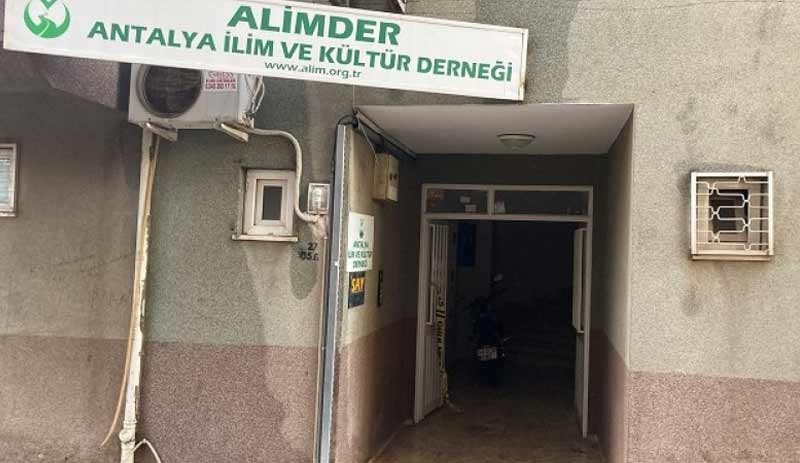 Tarikat yurdu cinayetinde yeni gelişme: Dernek başkanı İmam Hatip'te müdür yardımcısı çıktı