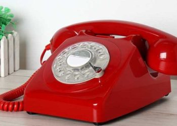 Telefon hattını kendilerine yönlendirdikleri kişinin 370 bin TL’sini dolandırdılar