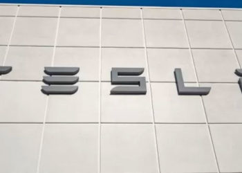 Tesla ABD’de 475 bin aracı geri çekecek