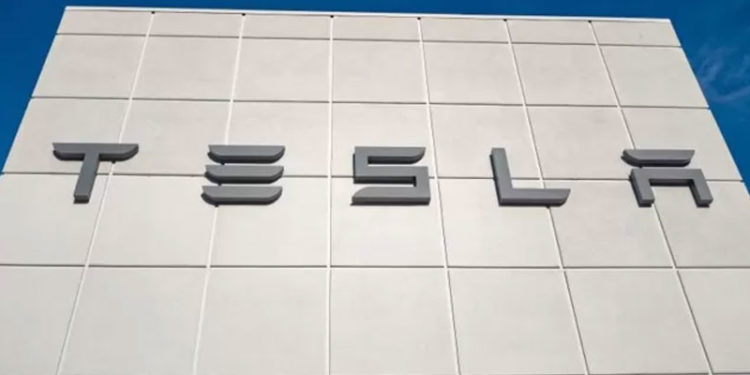 Tesla ABD’de 475 bin aracı geri çekecek