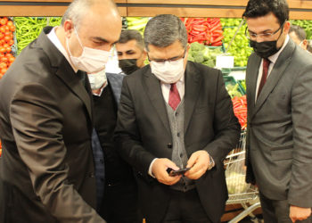 Ticaret Bakanlığı'ndan döviz kurundaki düşüşün ardından fahiş fiyat denetimi