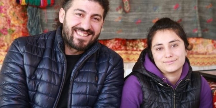 Tutuklu sanatçılar İlyas ve Jiyan'a tahliye