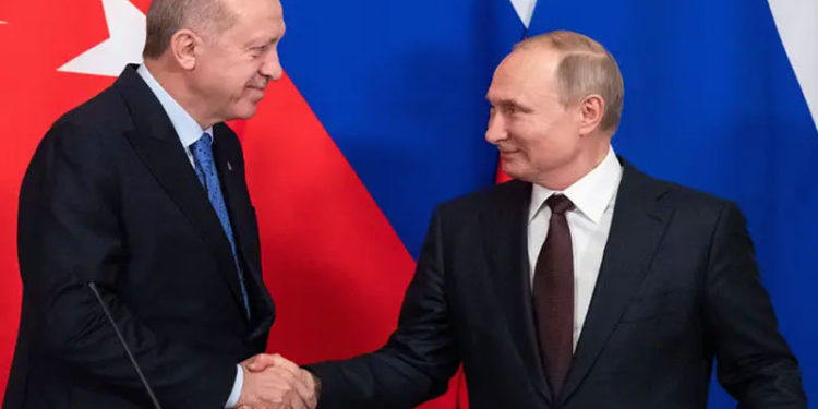 Türk yetkili Bloomberg'e anlattı: Rusya Ukrayna'yı işgal ederse Erdoğan taraf olmaz