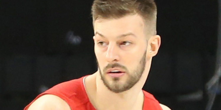 Türkiye'de de oynayan Sırp basketbolcu Jelovac, 32 yaşında hayatını kaybetti