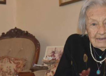 Türkiye’nin ilk kadın ortodontisti Ayşe Mayda 105 yaşında hayatını kaybetti