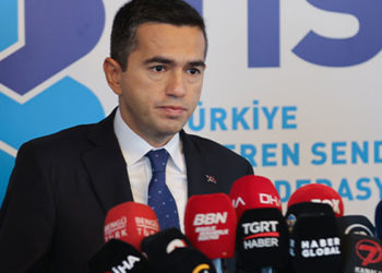 TİSK Başkanı'ndan asgari ücret açıklaması: 3 bin 500 TL'yi geçtik, daha fazlası için çalışıyoruz