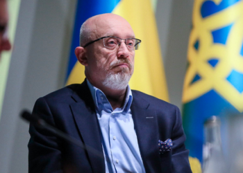 Ukrayna Savunma Bakanı: Rusya sınır hattına 94 bin asker yığdı