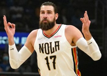Valanciunas 7 üçlük ve 39 sayıyla kariyer rekoru kırdı; New Orleans, Clippers karşısında farklı kazandı