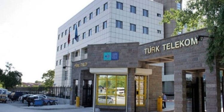 Varlık Fonu, Türk Telekom’un yüzde 55 hissesini almak için görüşmelere başladı