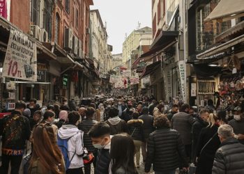 Wall Street Journal'dan çarpıcı yorum: Türkiye'de yaşanan kriz geçmiştekilerden farklı