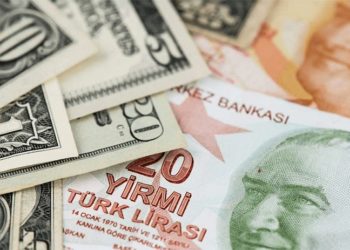 Yabancı finans kuruluşları: Yanlıştan dönülmemesi TL'yi zayıflatır, enflasyon yüzde 30'u aşar