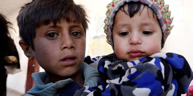 Yemen'de açlık çekenlere gıda yardımı kesiliyor