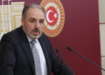 Yeneroğlu’nan Kavala açıklaması: ‘Hukuk tanımazlık son bulmalı, derhal serbest bırakılmalı’ 