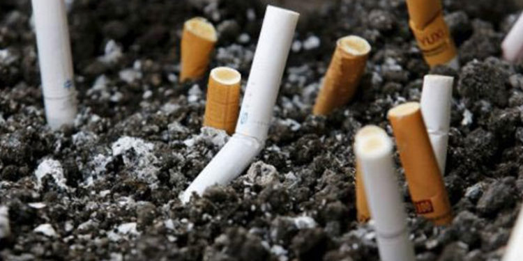 Yeni Zelanda gelecek nesil için sigarayı tamamen yasaklayacak