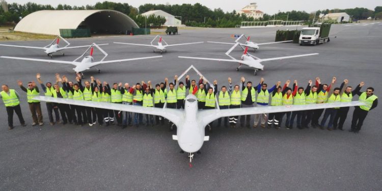 'Yerli ve milli' olduğu iddia ediliyordu: Bayraktar SİHA'larının kamera sistemi Almanya'dan