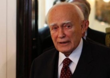 Yunanistan'ın eski cumhurbaşkanı Papulyas öldü