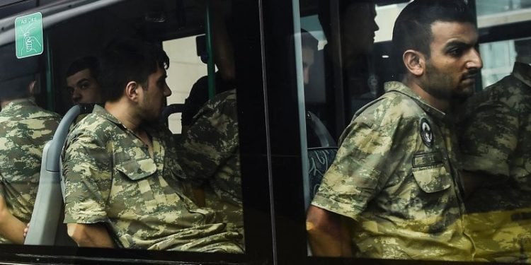 Türk Silahlı Kuvvetleri’nden 5,5 yılda 24 bin 256 asker ihraç edildi