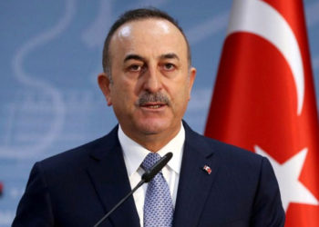 Çavuşoğlu: Ermenistanla karşılıklı uçak seferleri başlayacak