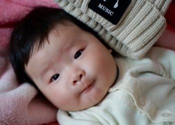 Çin'de bebek yapan çiftlere maddi destek sunulacak