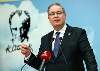 Öztrak: Merkez Bankası iki günde 6 milyar dolar sattı