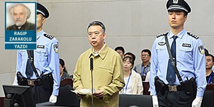 Ülkeyi kim küçük düşürüyor?