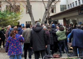 Ülkücü grup Siyasal Bilgiler Fakültesi'nde öğrencilere saldırdı