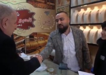 Ümit Özdağ, kimlik ve ruhsat sorduğu kuyumcuyu hedef gösterdi