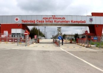 İHD, işkenceye uğrayan Yasin Eneç'i ziyaret etti: Zor konuşuyordu