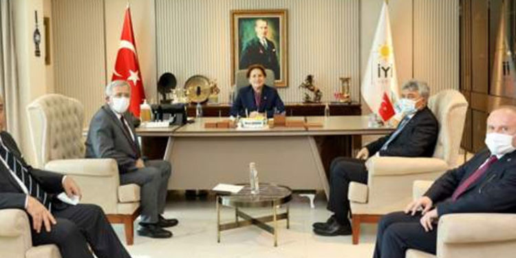 İYİ Parti Genel Başkanı Meral Akşener, Mansur Yavaş ile görüştü