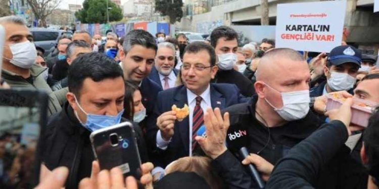 İmamoğlu'ndan İstanbullulara: Şimdi işimize bakalım; millet işini yapanı sever, yalan üreteni değil