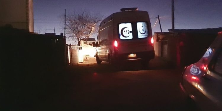 İntihar etmek isterken kızının ölümüne neden oldu