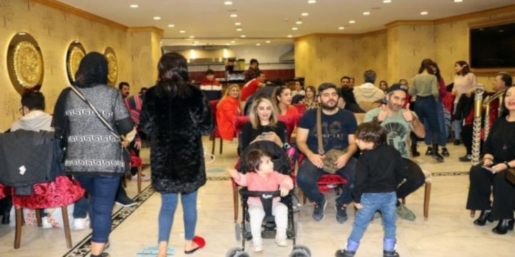 İranlılar Van'da otelleri doldurdu: 10 dolara kalıyorlar