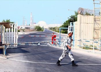 İran'ın Buşehr Nükleer Santrali yakınında "tatbikat amaçlı" patlama