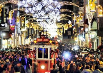 İstanbul Valiliği, yılbaşı için 'acil durum telefonları'nı duyurdu