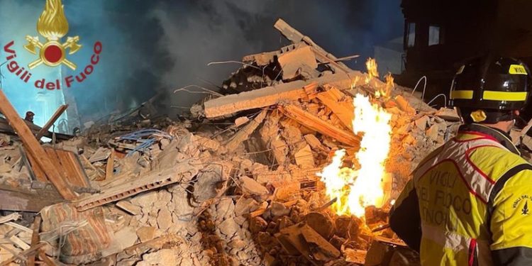 İtalya'da doğal gaz patlaması: İki ölü, yedi kayıp