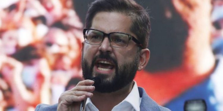 Şili'de sol kazandı: 35 yaşındaki eski öğrenci lideri Gabriel Boric, devlet başkanı  oldu