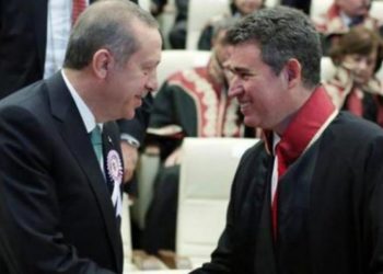 ‘Barolar Birliği seçimini hukuku yok eden iktidar kaybetti’